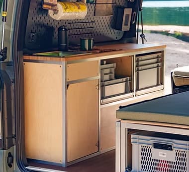 Modular cabinet with Euro container storage system